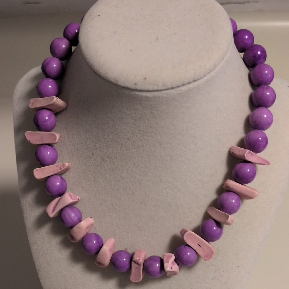 Purple and Pink Beaded Necklace 14"